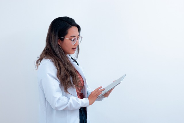 Médecin consultant des analyses sanguines et transaminases Médecin consultant des analyses sanguines et transaminases